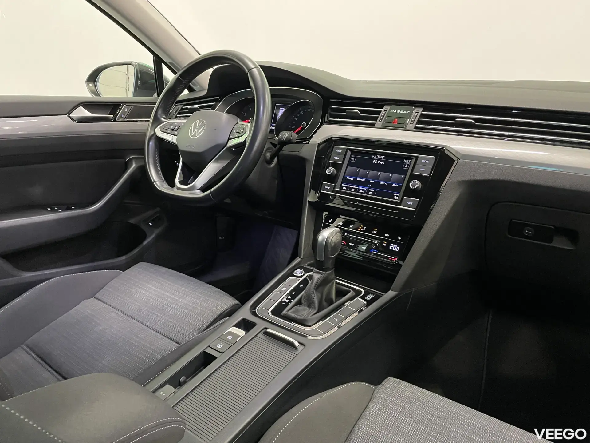 Volkswagen Passat - 110kW