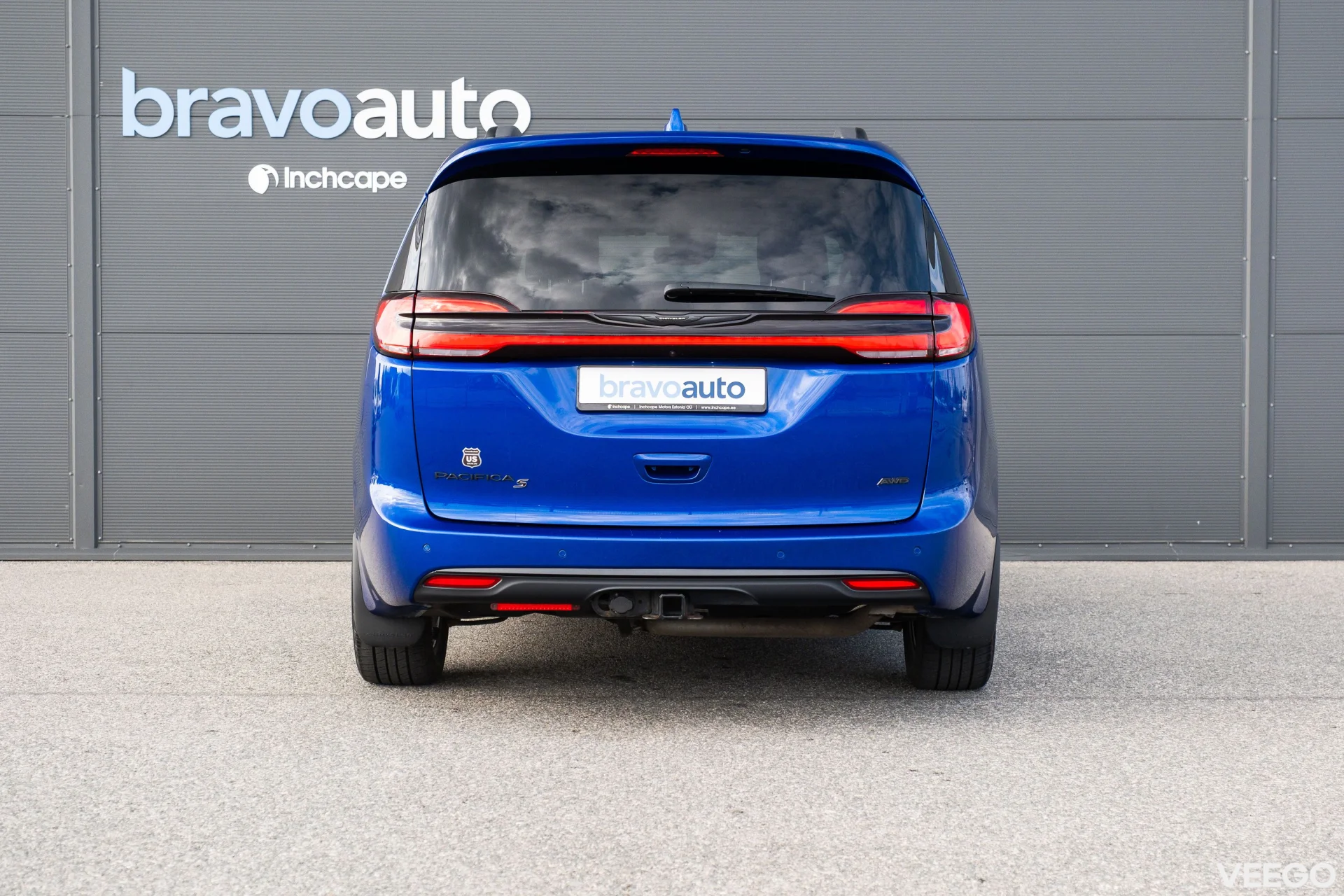 Chrysler Pacifica S 214kW