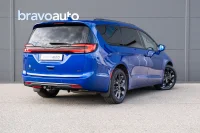 Chrysler Pacifica S 214kW thumbnail