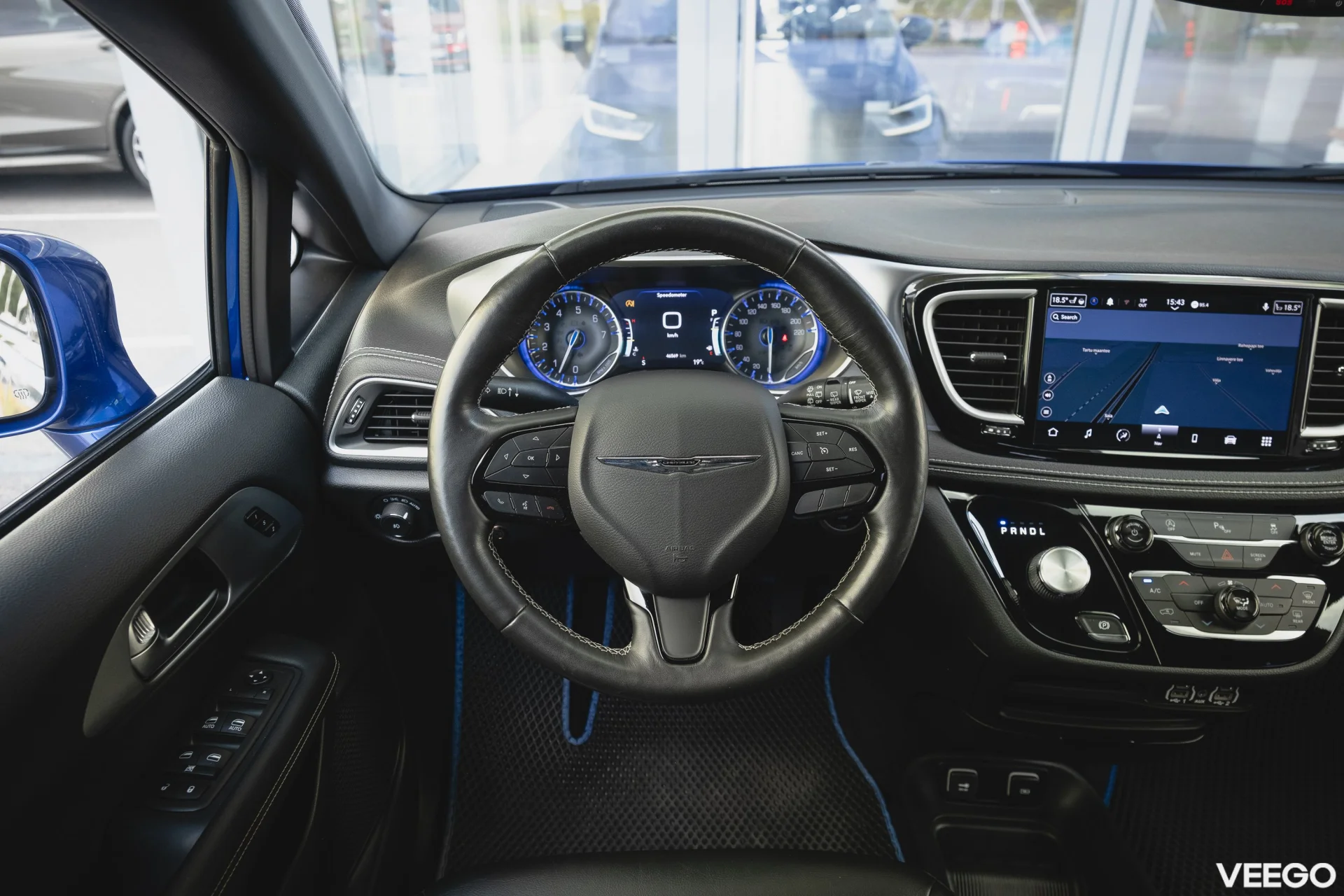 Chrysler Pacifica S 214kW