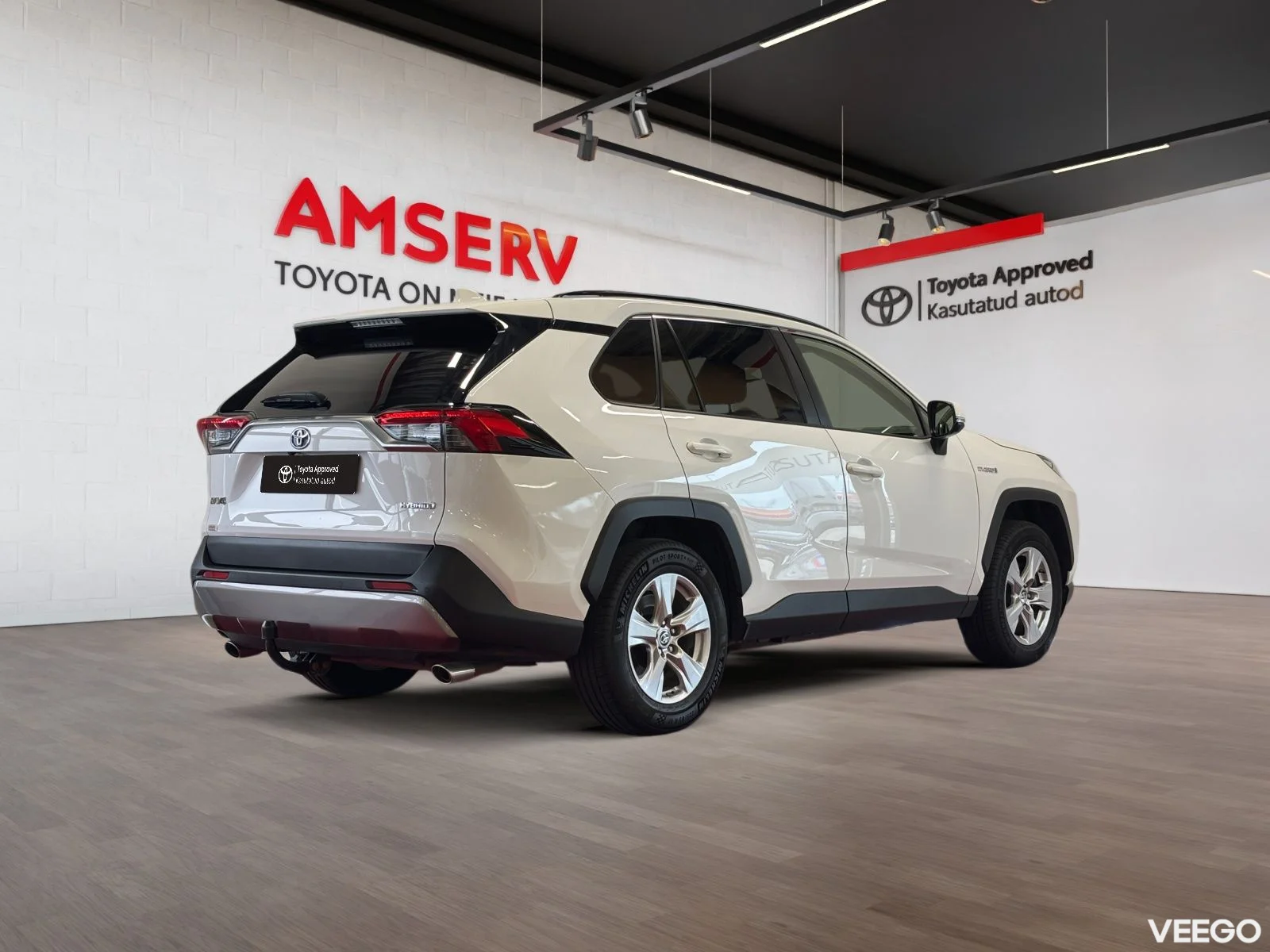 Toyota RAV4 Luxury 2.5 131kW