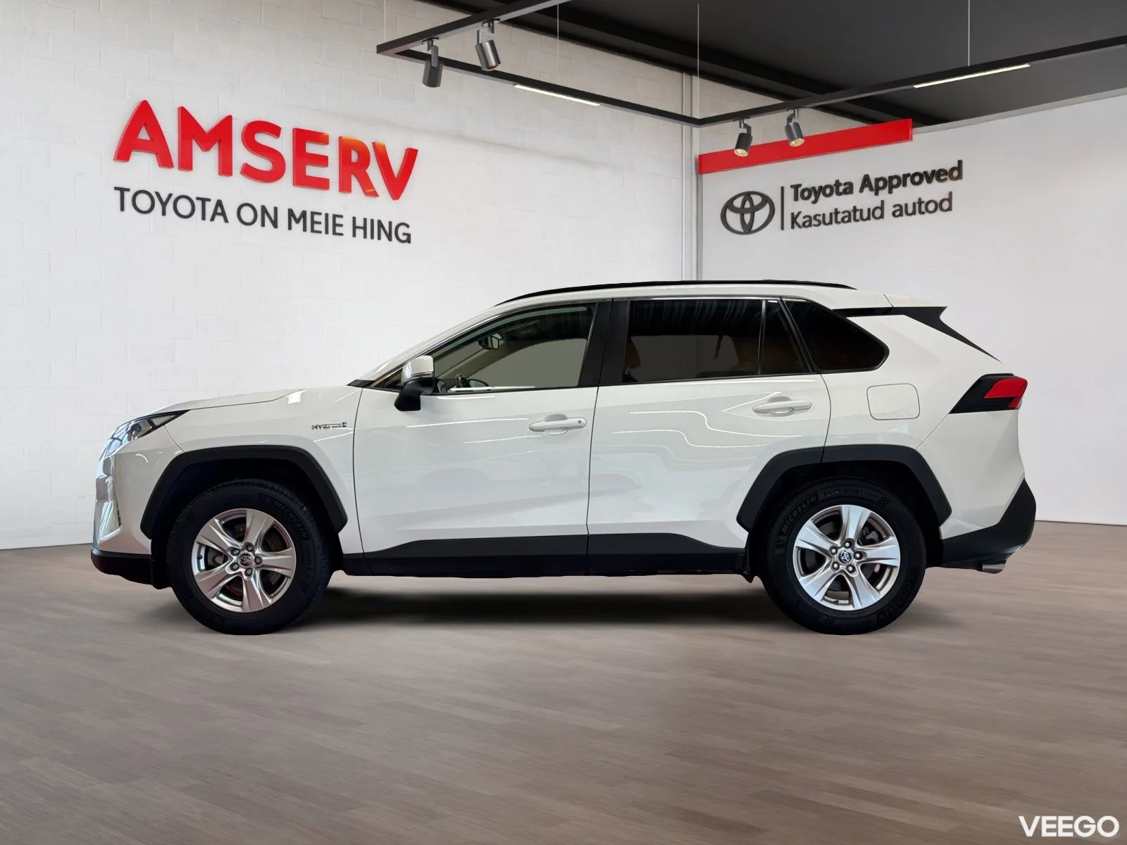 Toyota RAV4 Luxury 2.5 131kW