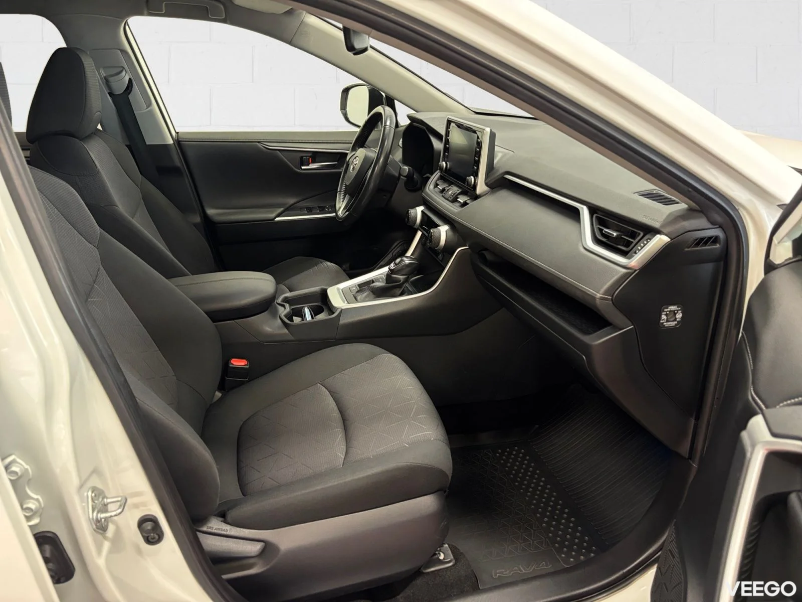 Toyota RAV4 Luxury 2.5 131kW