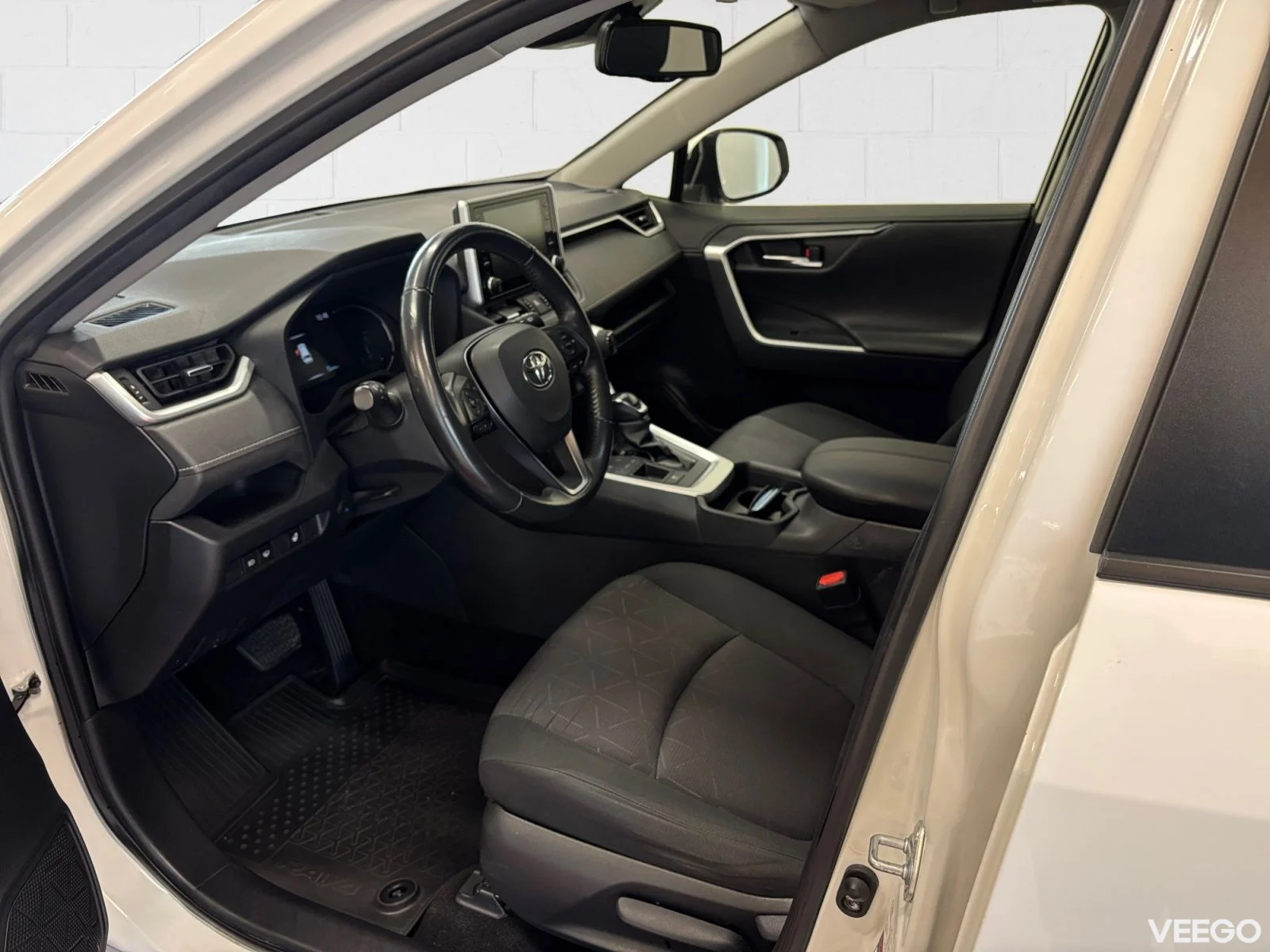 Toyota RAV4 Luxury 2.5 131kW