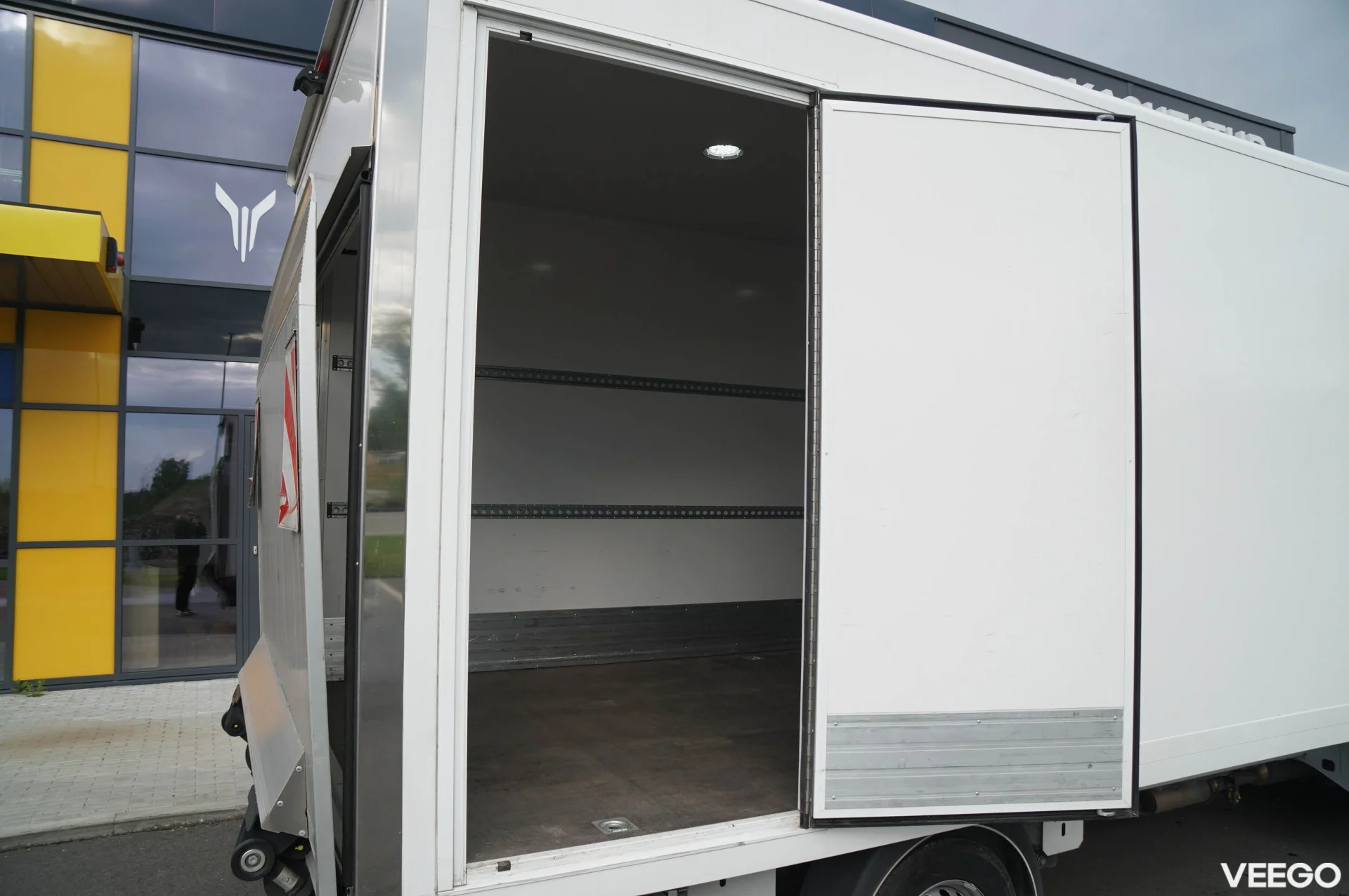 Renault Master Chassis Single Cab FWD EXTRA 2 125kW