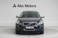 Volvo XC60 Momentum AWD 2.4 158kW thumbnail