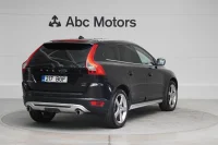 Volvo XC60 Momentum AWD 2.4 158kW thumbnail