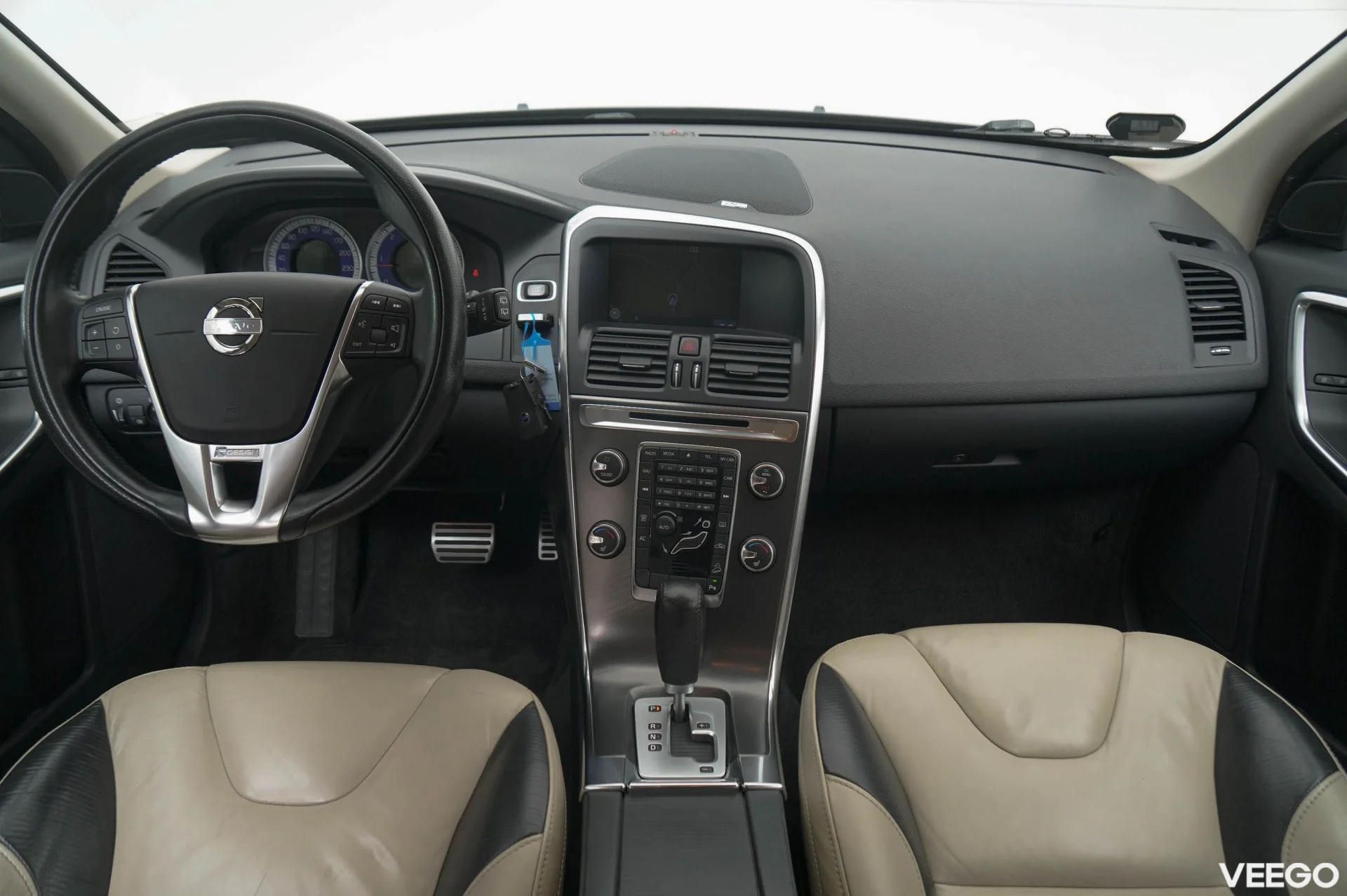Volvo XC60 Momentum AWD 2.4 158kW