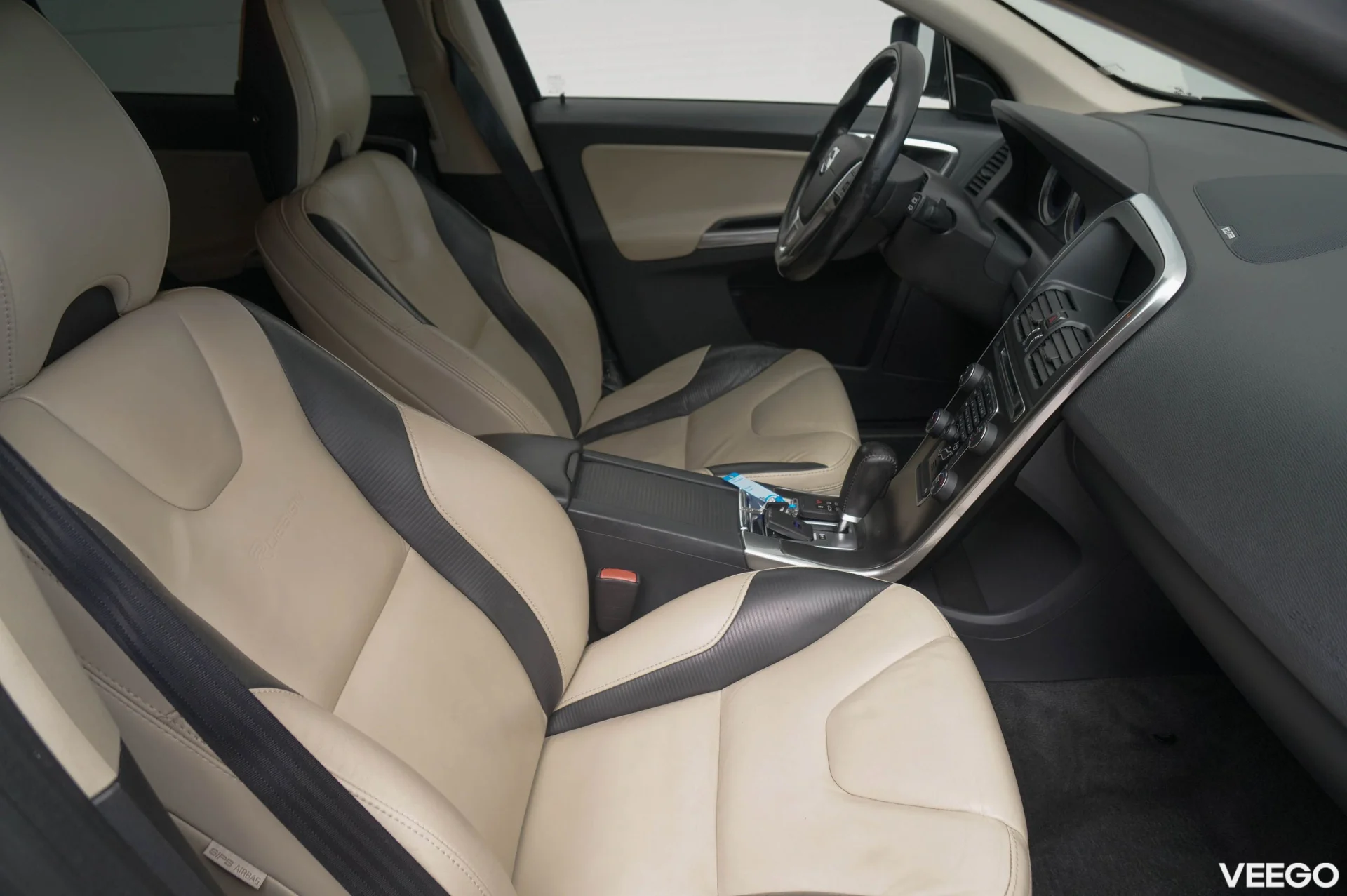 Volvo XC60 Momentum AWD 2.4 158kW