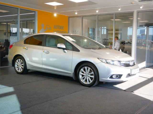 Image of Honda CIVIC 4D - 1.8 104kW