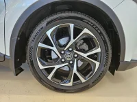 Toyota C-HR 72kW thumbnail
