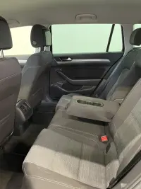 Volkswagen Passat - 110kW thumbnail