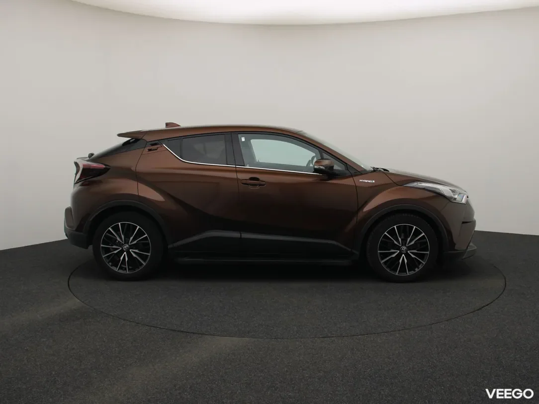 Toyota C-HR 1.8 90kW