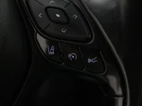 Toyota C-HR 1.8 90kW thumbnail