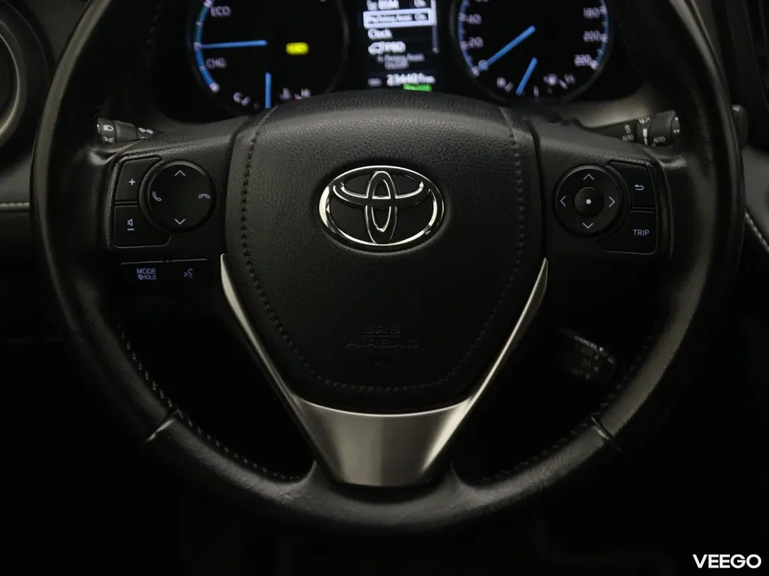 Toyota RAV4 2.5 145kW