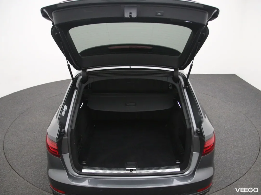Audi A4 2 140kW