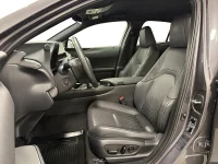 Lexus UX 200 300h E-Four CVT 199HK Premium /Drag /B-Kamera 146kW