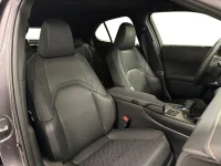 Lexus UX 200 300h E-Four CVT 199HK Premium /Drag /B-Kamera 146kW