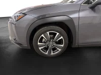 Lexus UX 200 300h E-Four CVT 199HK Premium /Drag /B-Kamera 146kW