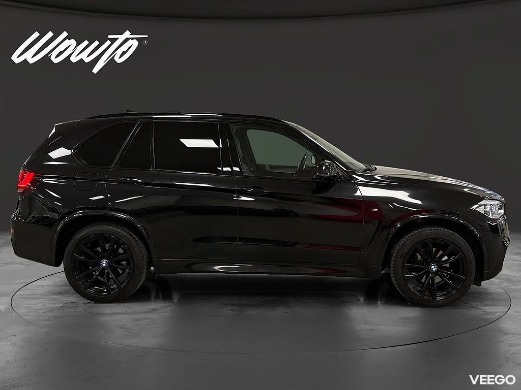 BMW X5 xDrive30d 258HK 7-Sits M-Sport /Innovation /Pano 190kW