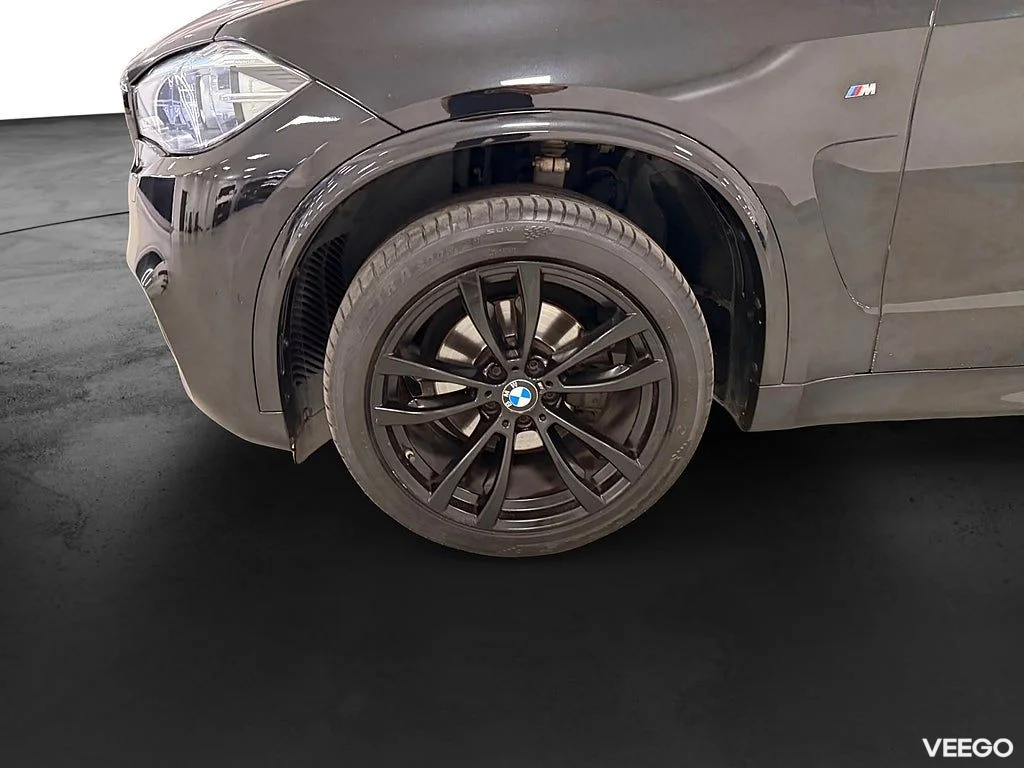 BMW X5 xDrive30d 258HK 7-Sits M-Sport /Innovation /Pano 190kW