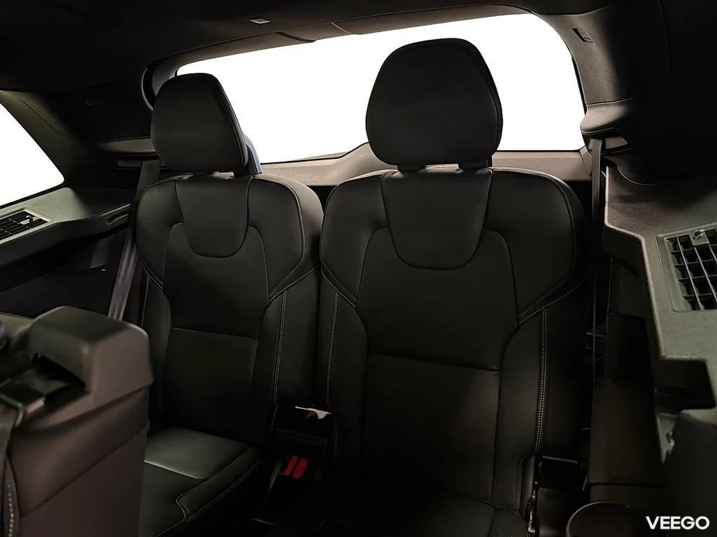 Volvo XC90 T8 AWD 392HK 7-Sits R-Design Pro Edt /B&W /Pano 288kW