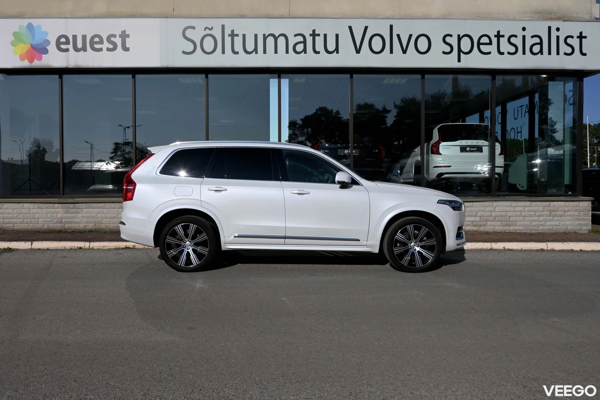 Volvo XC90 AWD 4C H&K LUXURY ULTIMATE BRIGHT INTELLI PRO 2 183kW