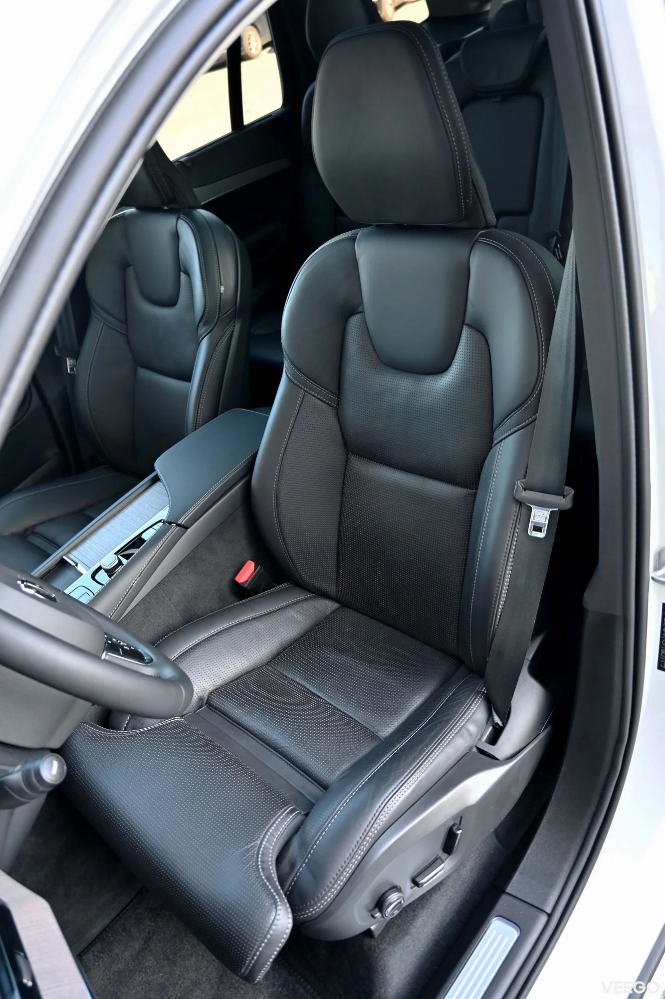Volvo XC90 AWD 4C H&K LUXURY ULTIMATE BRIGHT INTELLI PRO 2 183kW