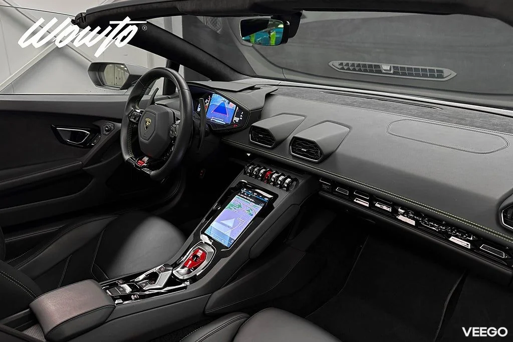 Lamborghini Huracan Evo Spyder DCT 640HK / Lift / Se Spec 471kW