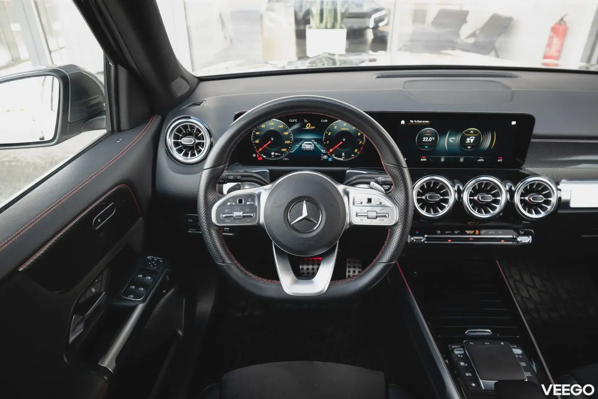 Mercedes-Benz GLB200 AMG Pakett 1.3 120kW