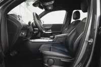 Mercedes-Benz GLB200 AMG Pakett 1.3 120kW thumbnail