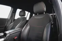 Mercedes-Benz GLB200 AMG Pakett 1.3 120kW thumbnail