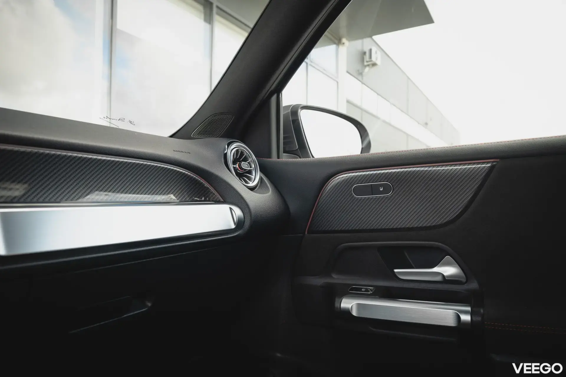 Mercedes-Benz GLB200 AMG Pakett 1.3 120kW