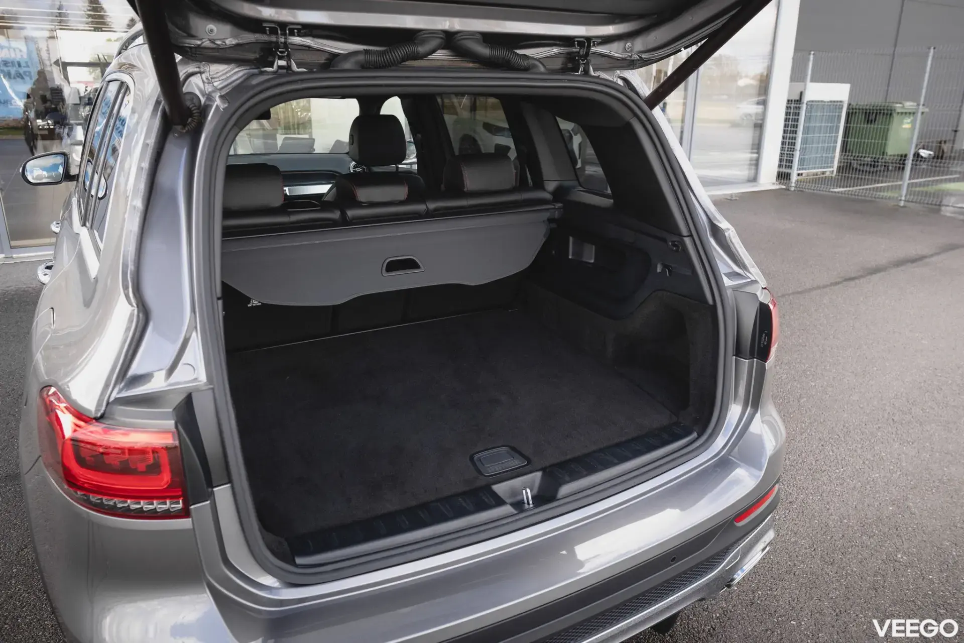 Mercedes-Benz GLB200 AMG Pakett 1.3 120kW