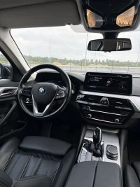 BMW 530 2.0 135kW thumbnail