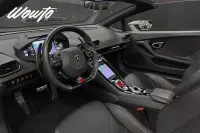 Lamborghini Huracan Evo Spyder DCT 640HK / Lift / Se Spec 471kW