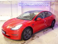 Tesla Model 3 Long Range Dual Motor AWD 366kW thumbnail