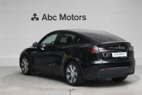 Tesla Model Y LONG RANGE DUAL MOTOR AWD 378kW thumbnail