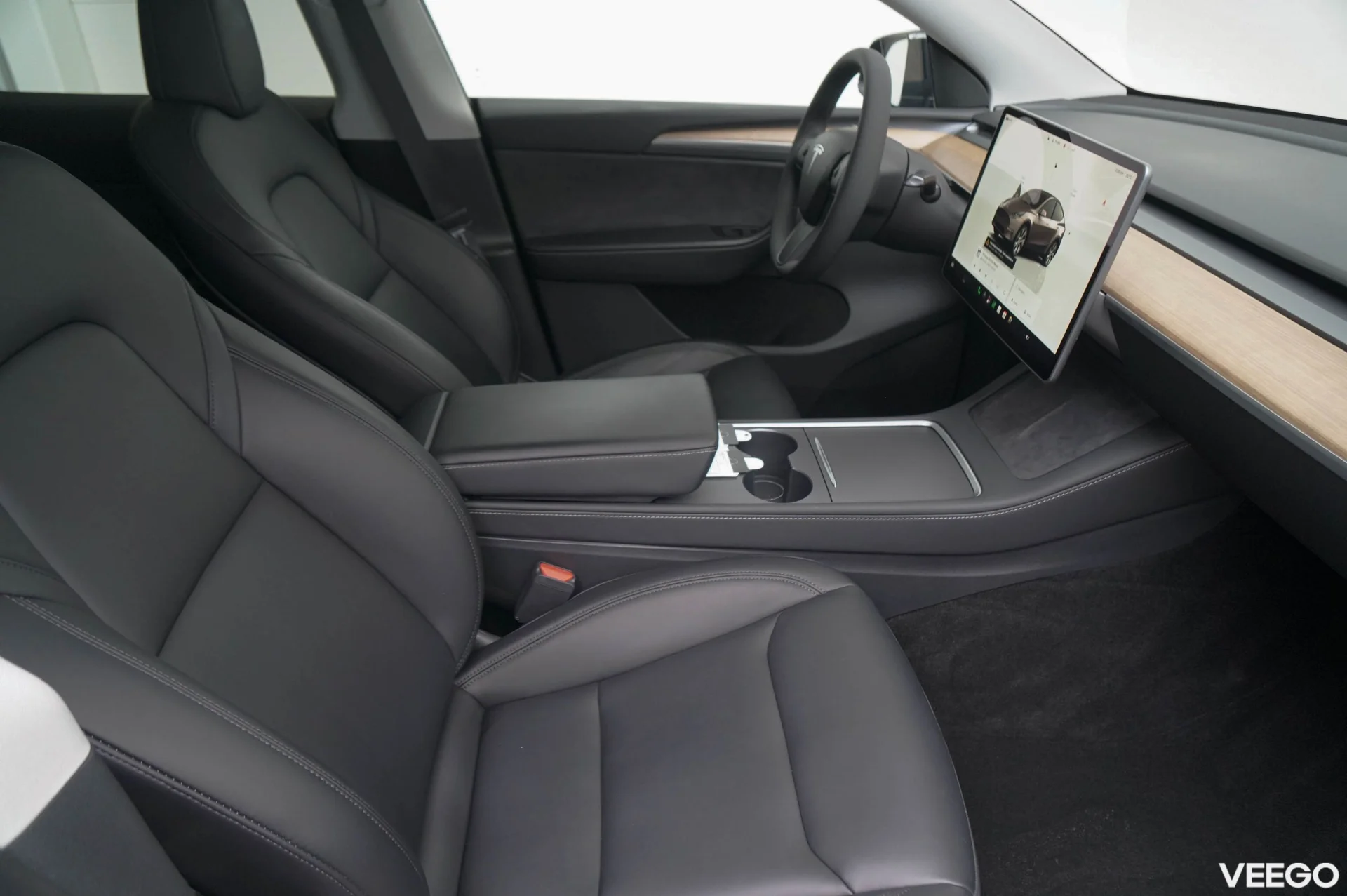 Tesla Model Y LONG RANGE DUAL MOTOR AWD 378kW