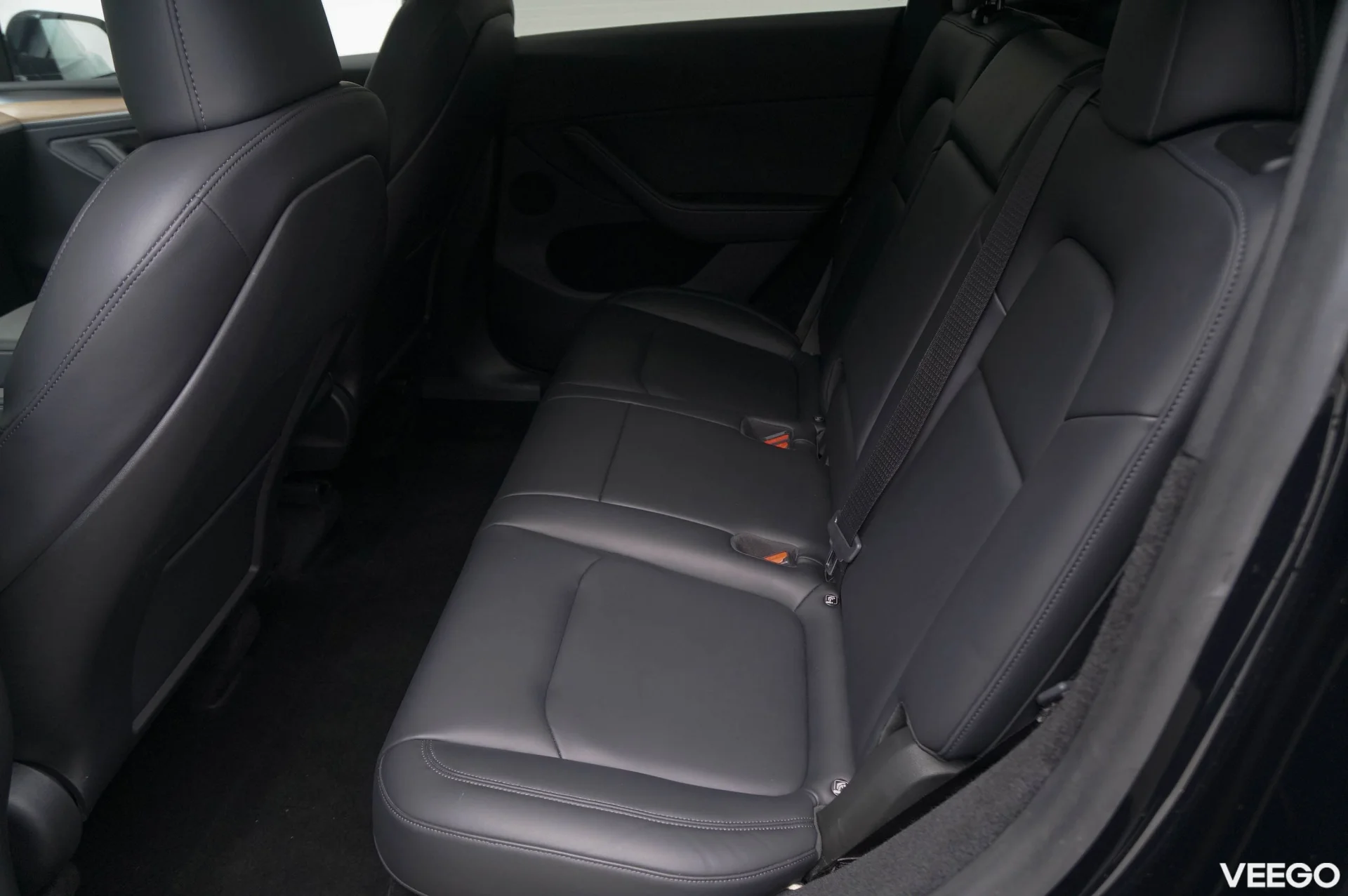 Tesla Model Y LONG RANGE DUAL MOTOR AWD 378kW