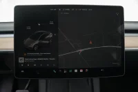 Tesla Model Y LONG RANGE DUAL MOTOR AWD 378kW thumbnail