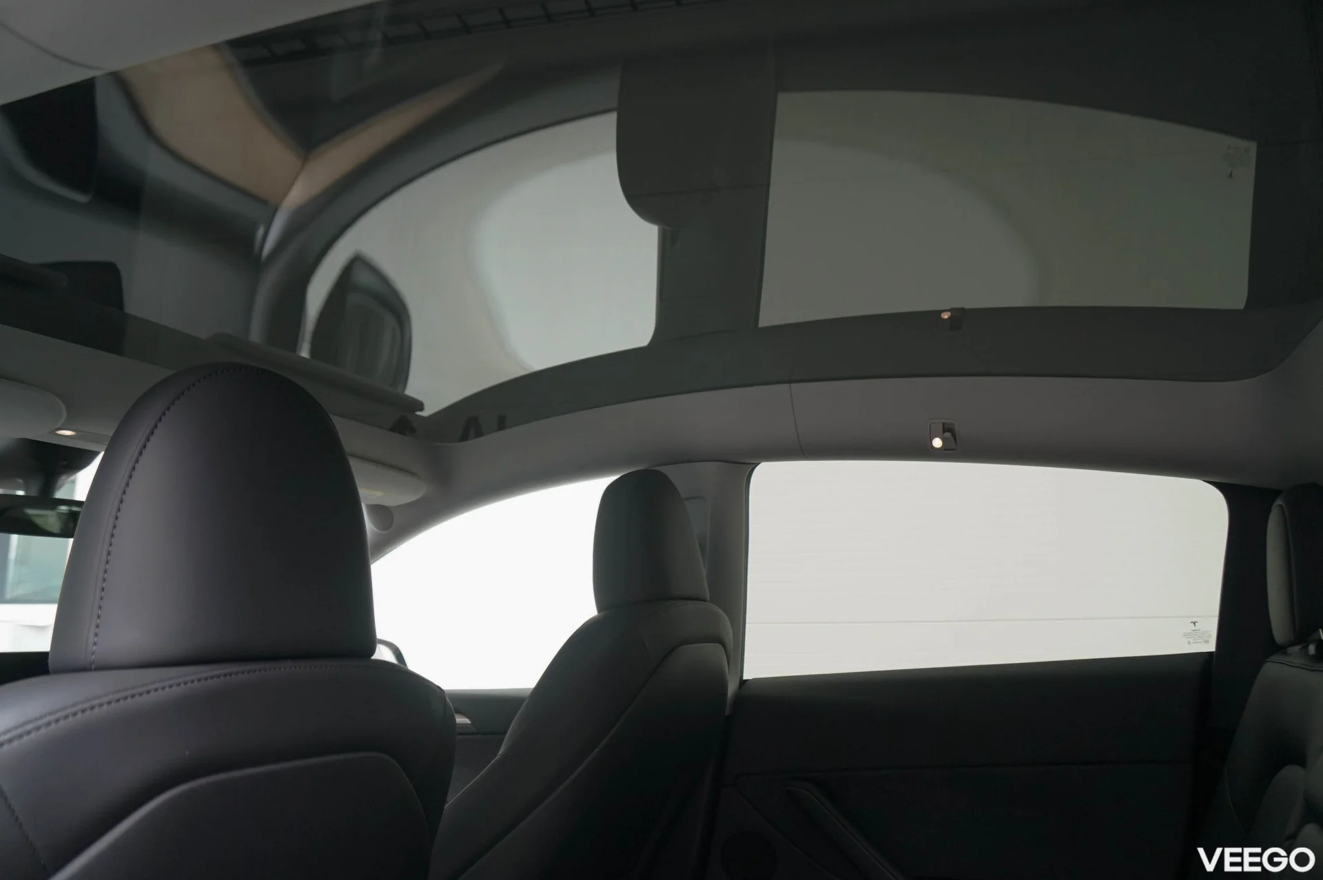 Tesla Model Y LONG RANGE DUAL MOTOR AWD 378kW