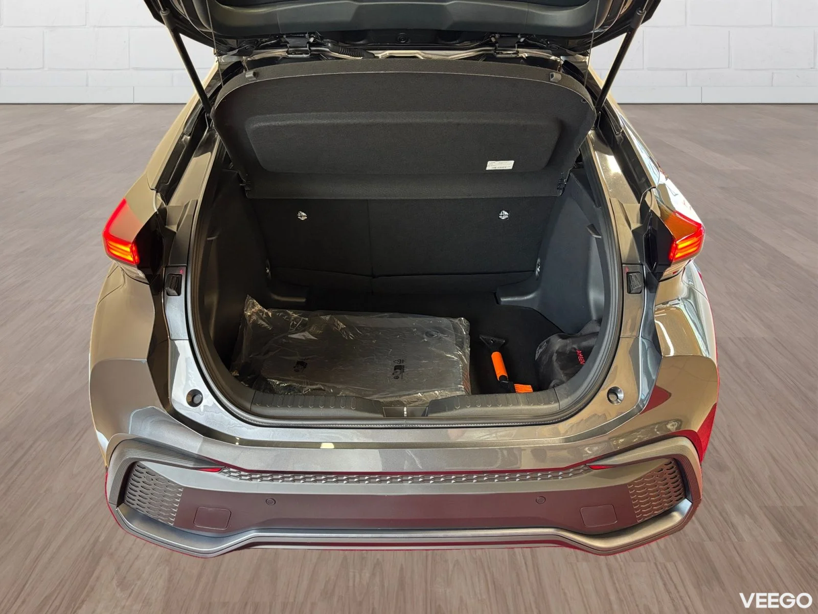 Toyota C-HR Style Plus 1.8 72kW