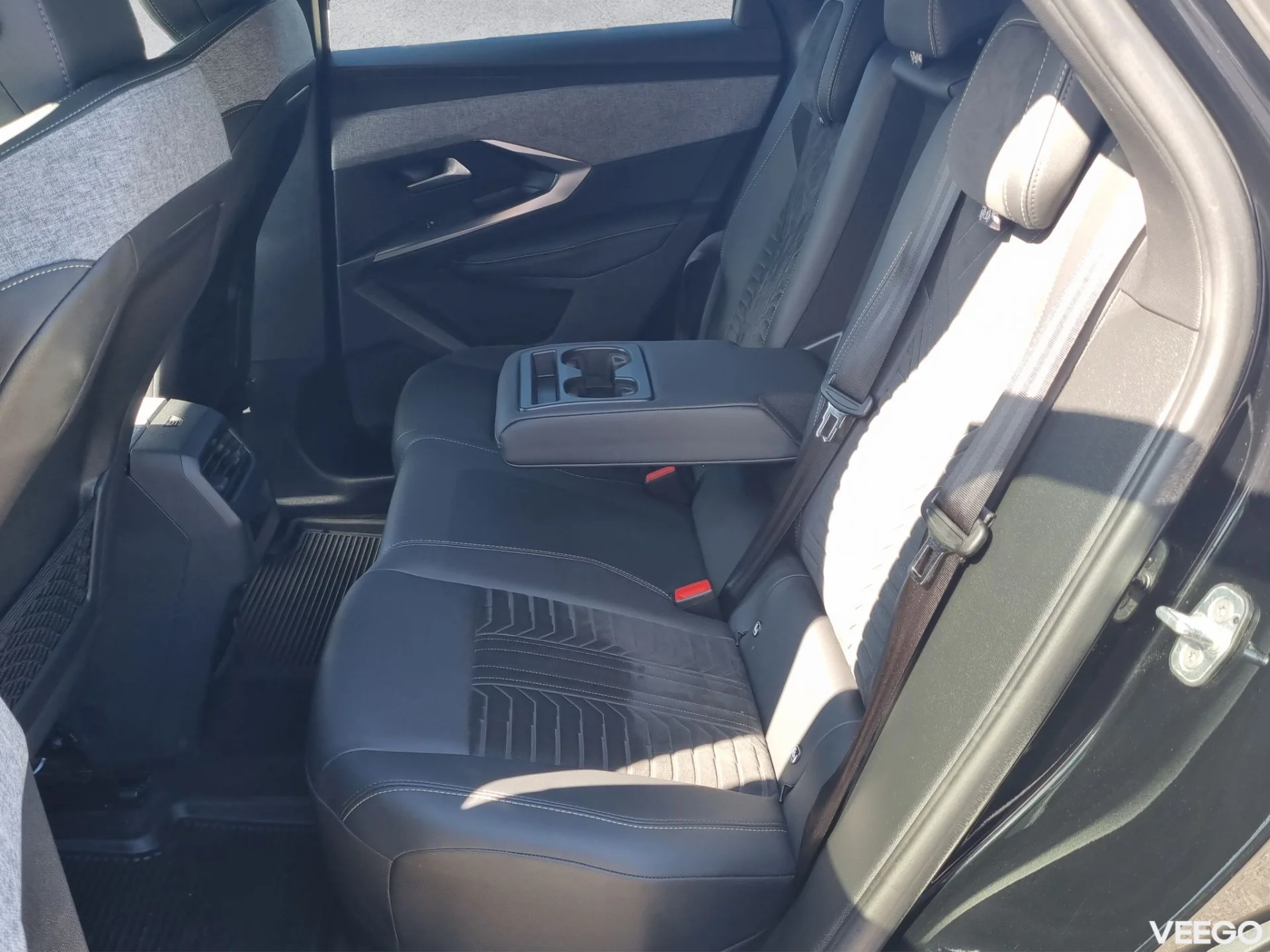 Peugeot 3008 GT Hybrid 136 e-DCS6 1.2 100kW 100kW