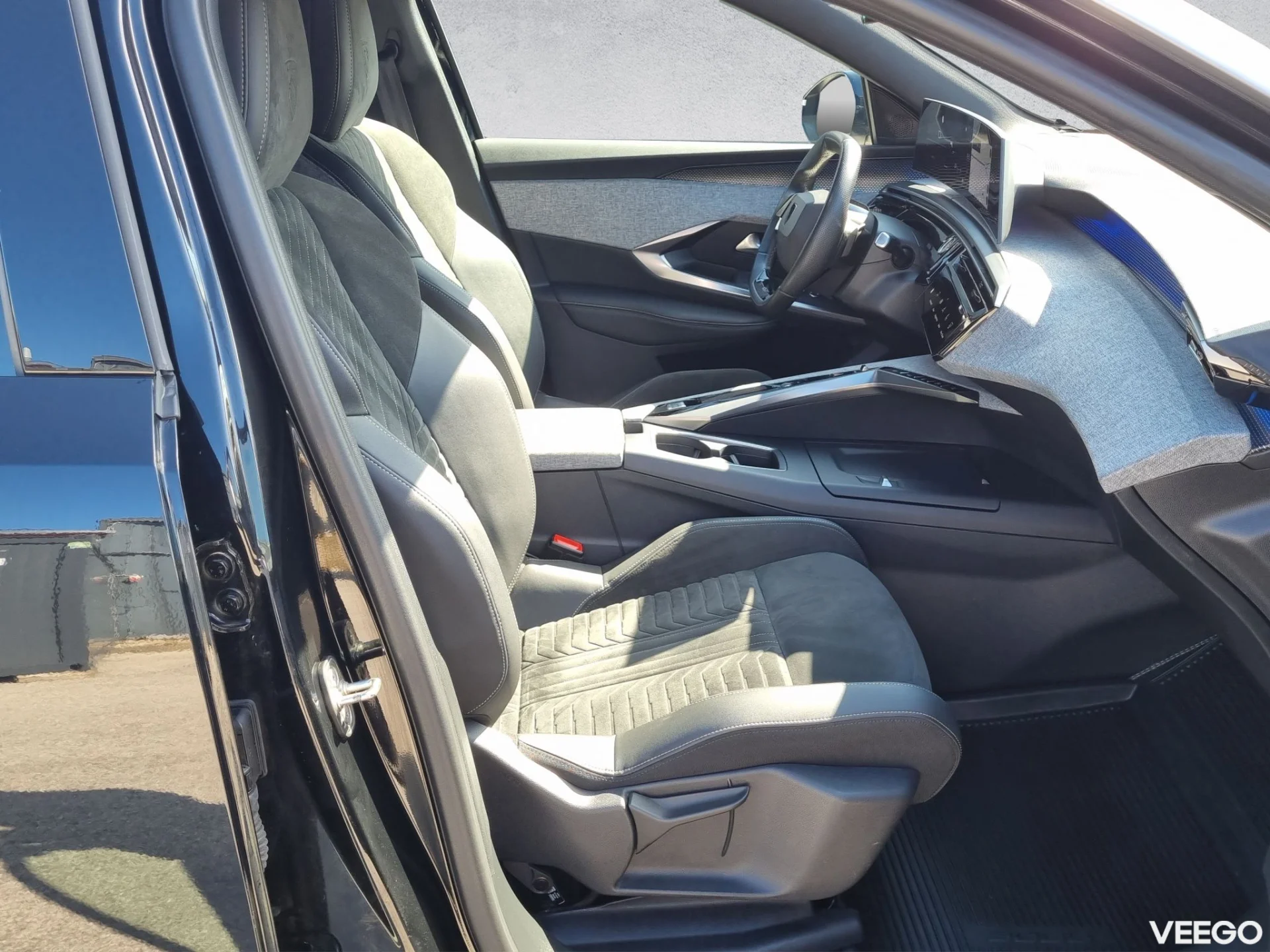 Peugeot 3008 GT Hybrid 136 e-DCS6 1.2 100kW 100kW