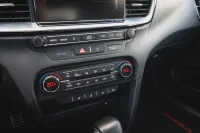 Kia Ceed: ProCeed GT TX 1.6 150kW thumbnail
