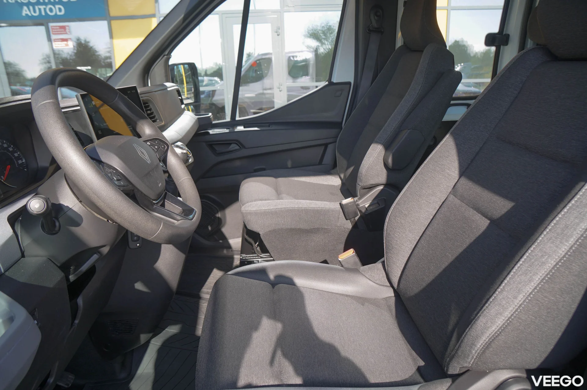 Renault Master Chassis Double Cab FWD EXTRA 2 125kW