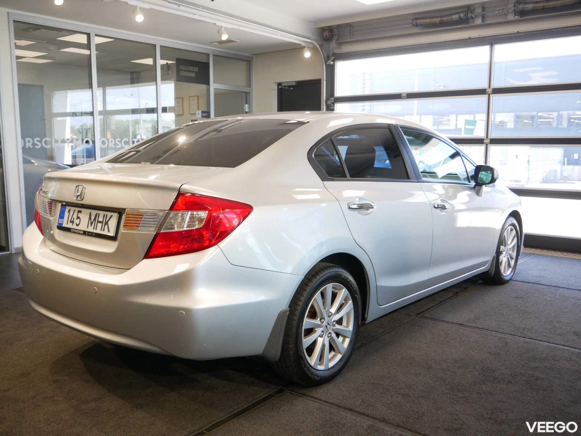 Honda CIVIC 4D - 1.8 104kW