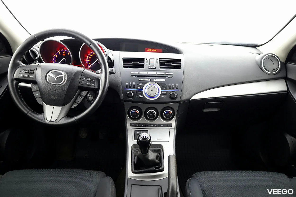 Mazda 3 1.6 77kW