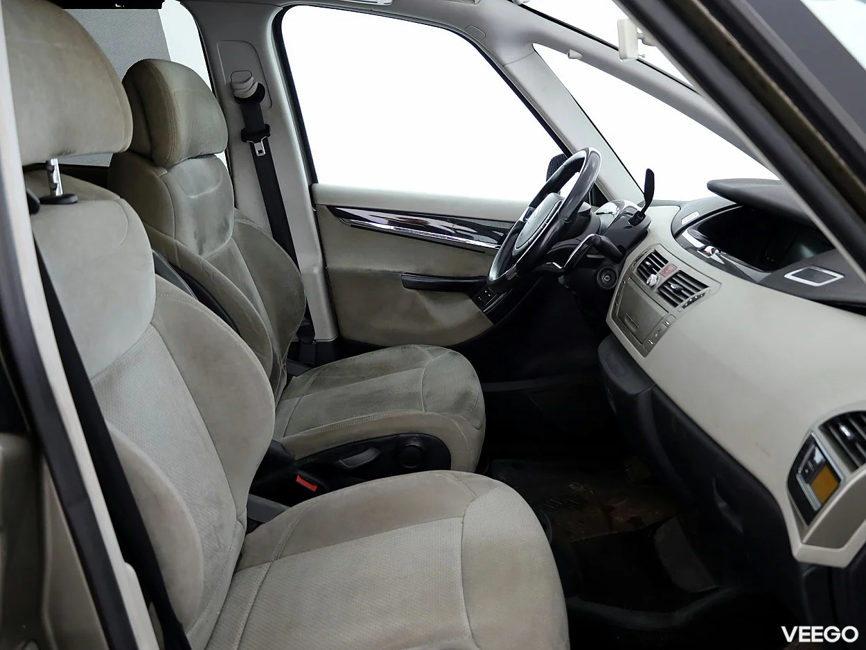 Citroen C4 2.0 104kW